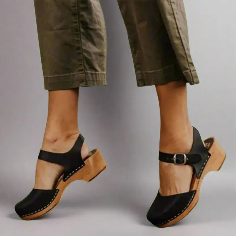 Astrid | Damen Plateau Clogs mit Knöchelriemen