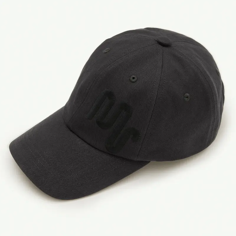 Cap Nearly Black