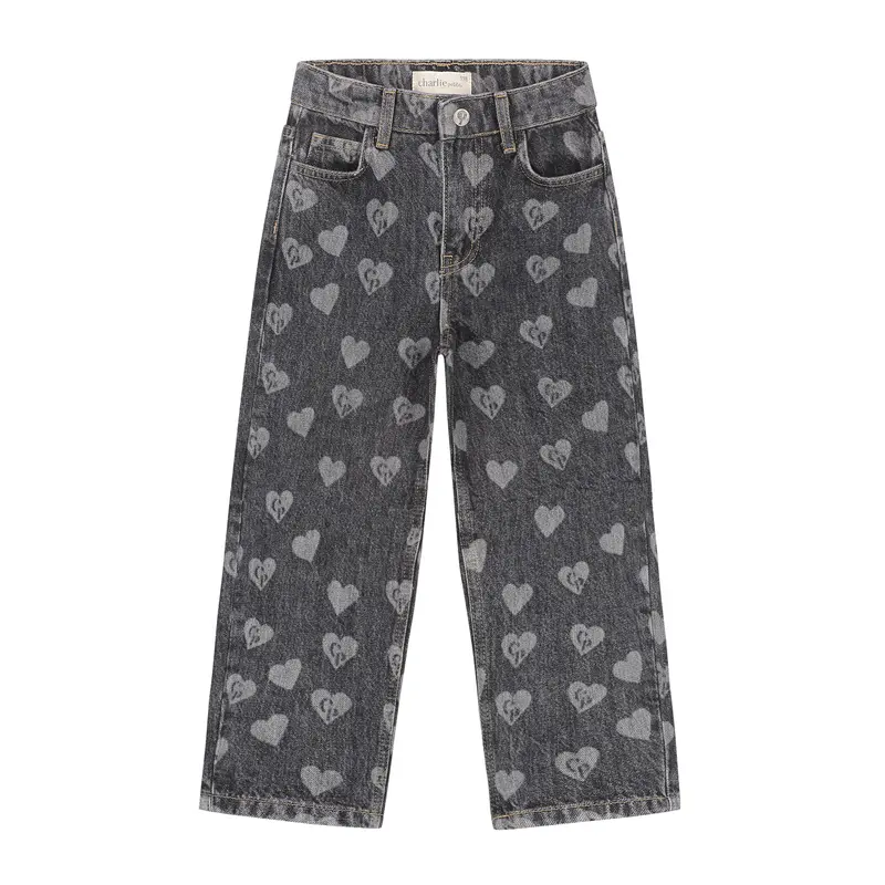 Charlie Petite | Isae Jeans | Black Stone Washed