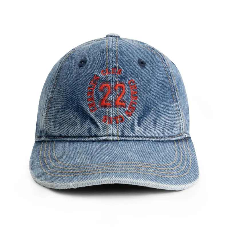 Charlie Petite | Phyllen Cap | Pale Blue