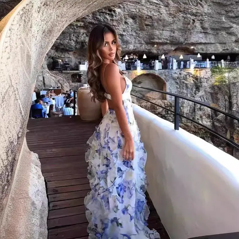 Charlotte – Kleid mit 3D-Effekt und langem Rock