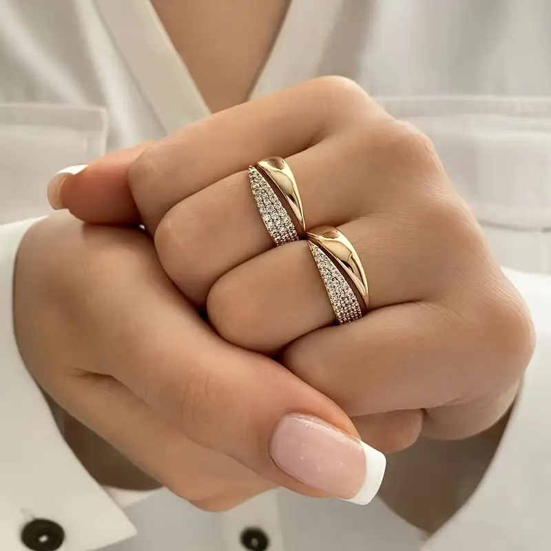 Daniela | Zarter Ring mit edlem Design
