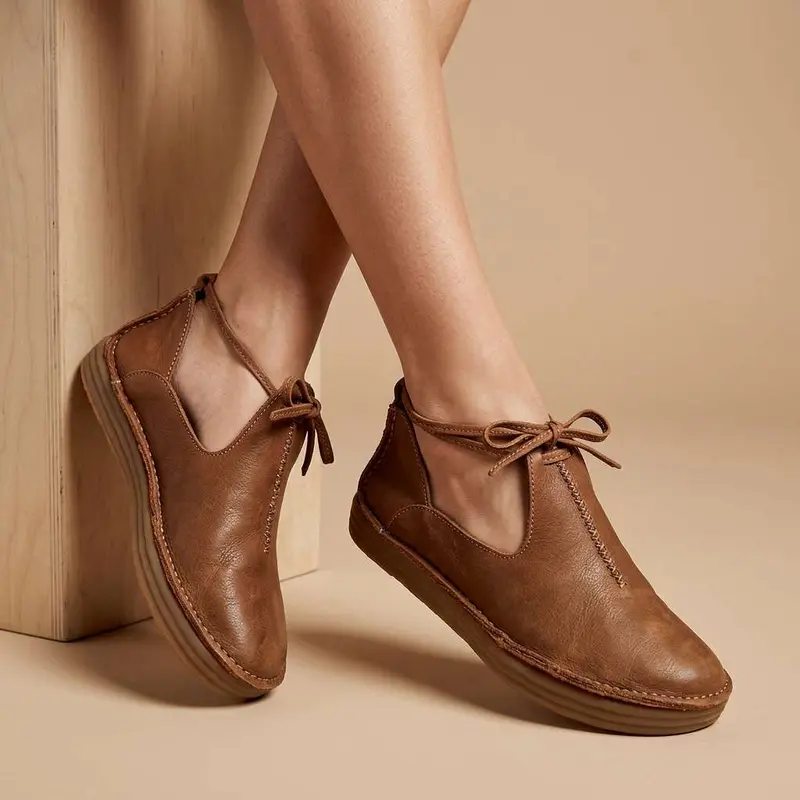 Delaina - Vintage Leder-Schnürer