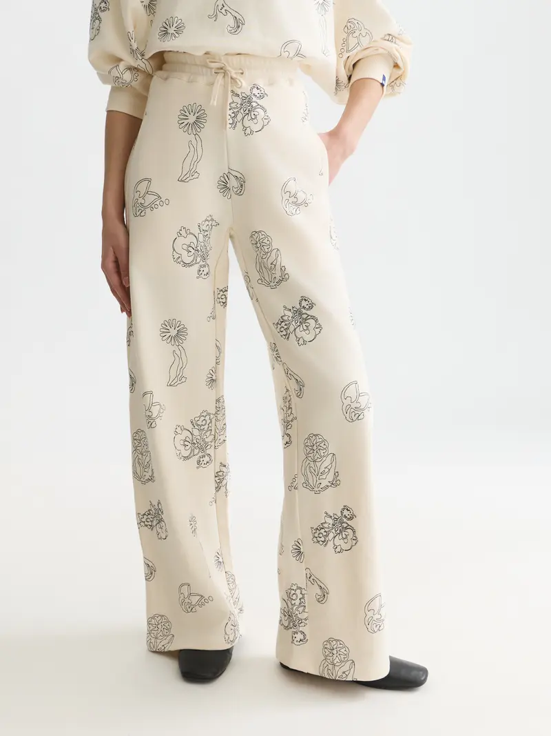 Embroidered Wideleg Sweatpants
