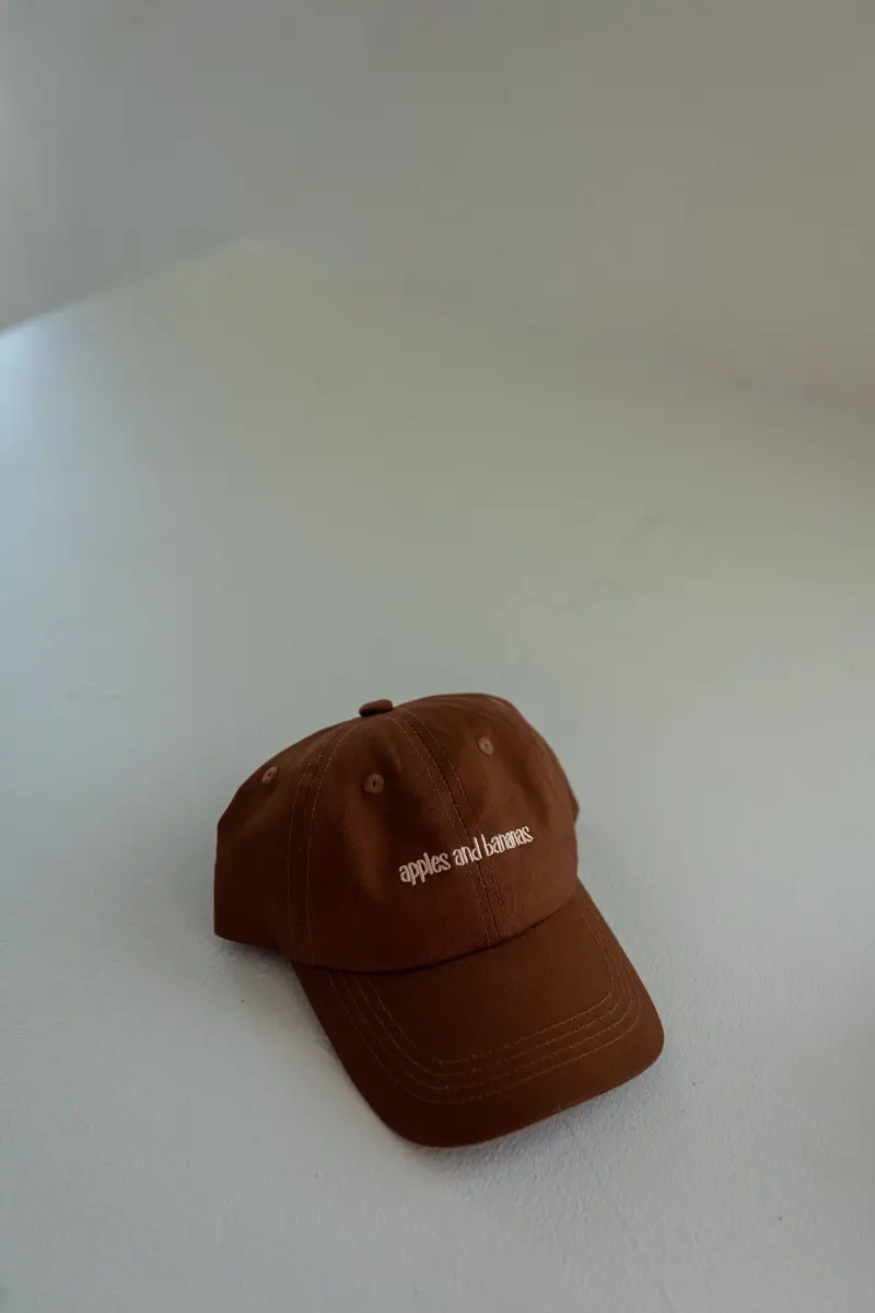 Essential Cap Brown
