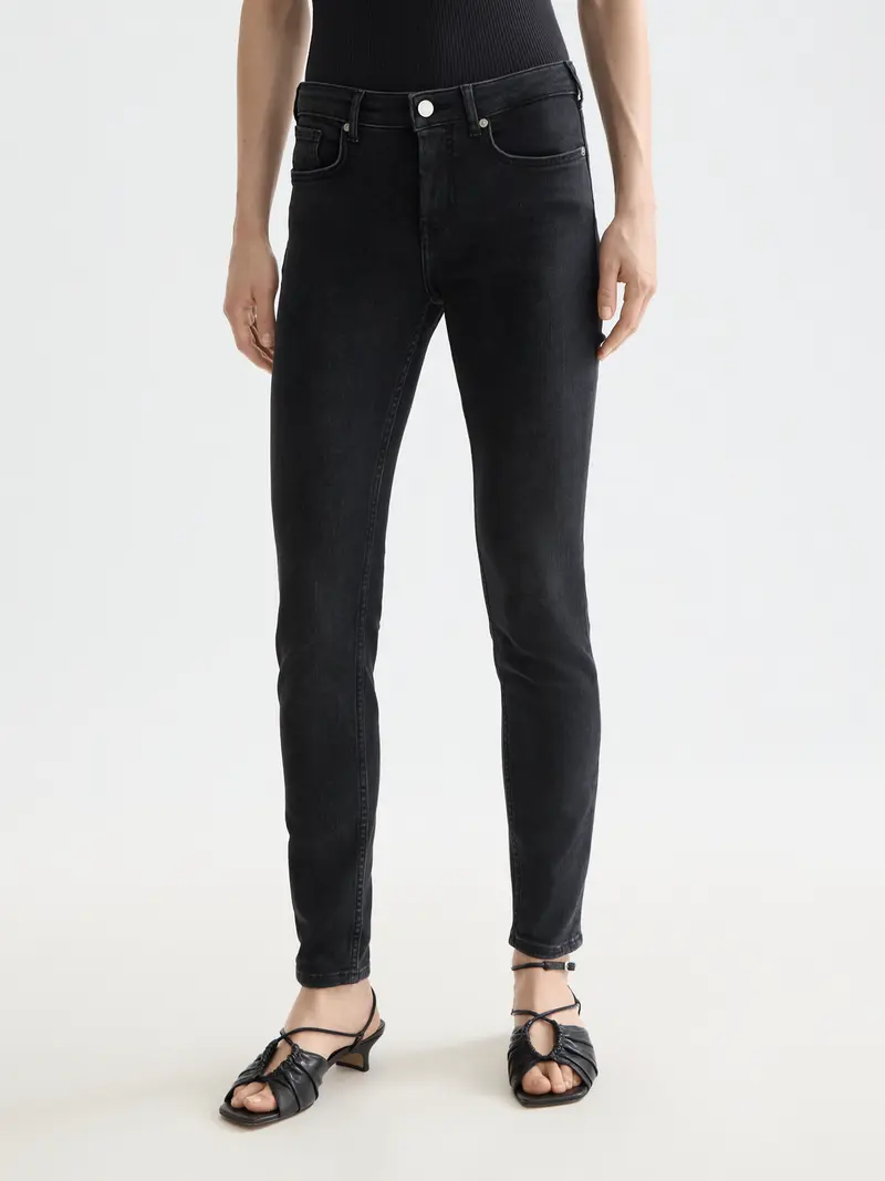 Essentials —  Bohemienne Mid Rise Skinny Jeans - Black Coast
