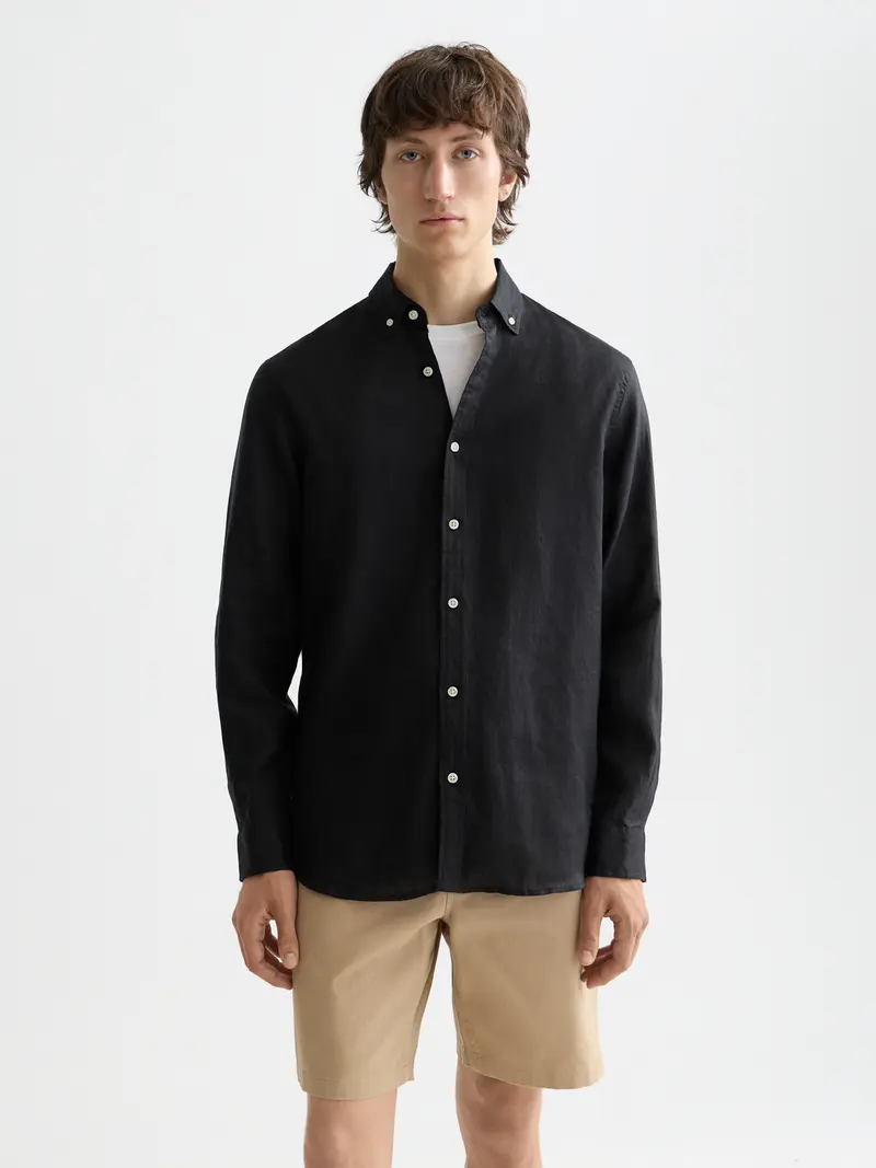 Essentials — Linen Long Sleeve Button-Down Shirt