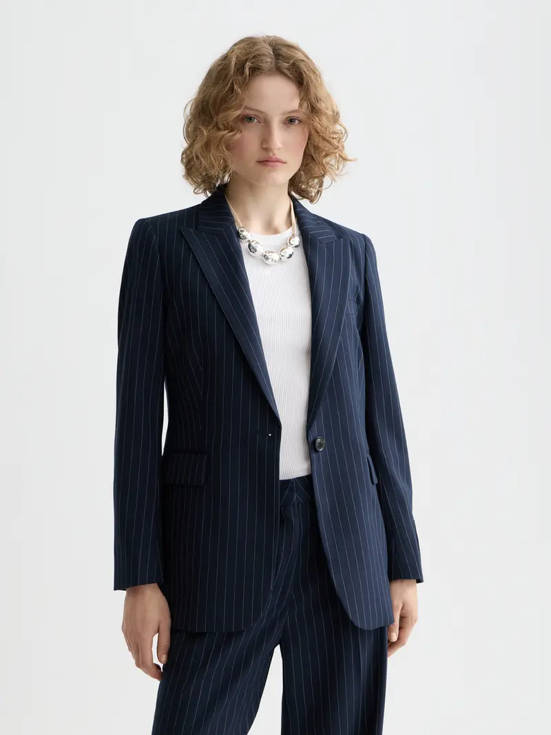 Essentials —  Sb Fitted Blazer