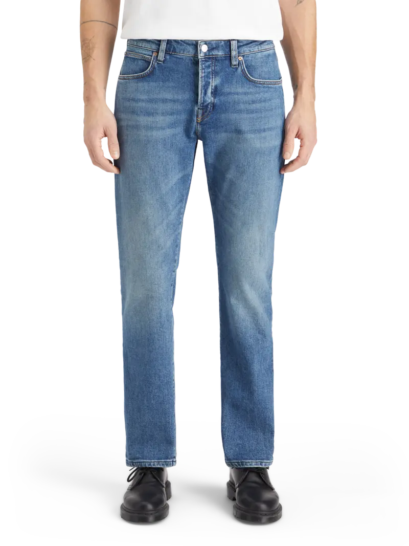 Essentials — The Zee Straight Fit Jeans | Blue Moves