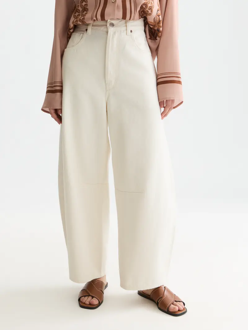 Eve Barrel Leg — Porcelain White
