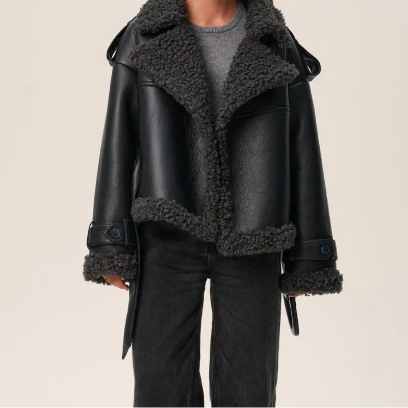 Geraldine™ - Gürtel-Shearling-Mantel