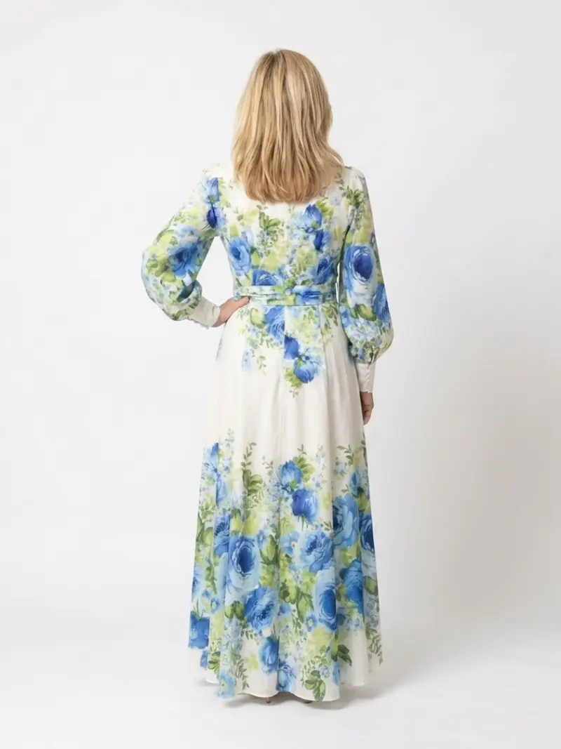 Harper | Langärmliges Blumenknopf-Front-Maxikleid