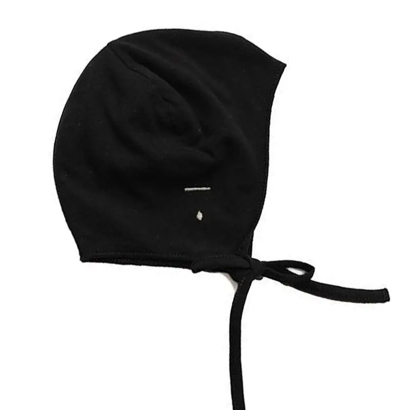 Hat With Strings Nearly Black