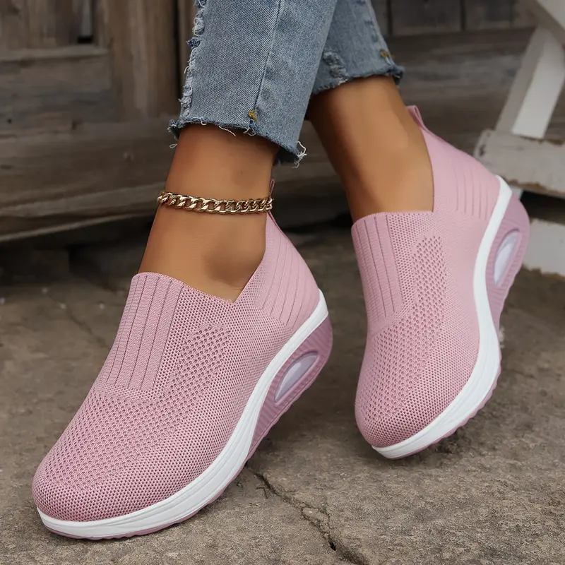 Hermina - Damen Slip-On Sneaker mit Strickstruktur
