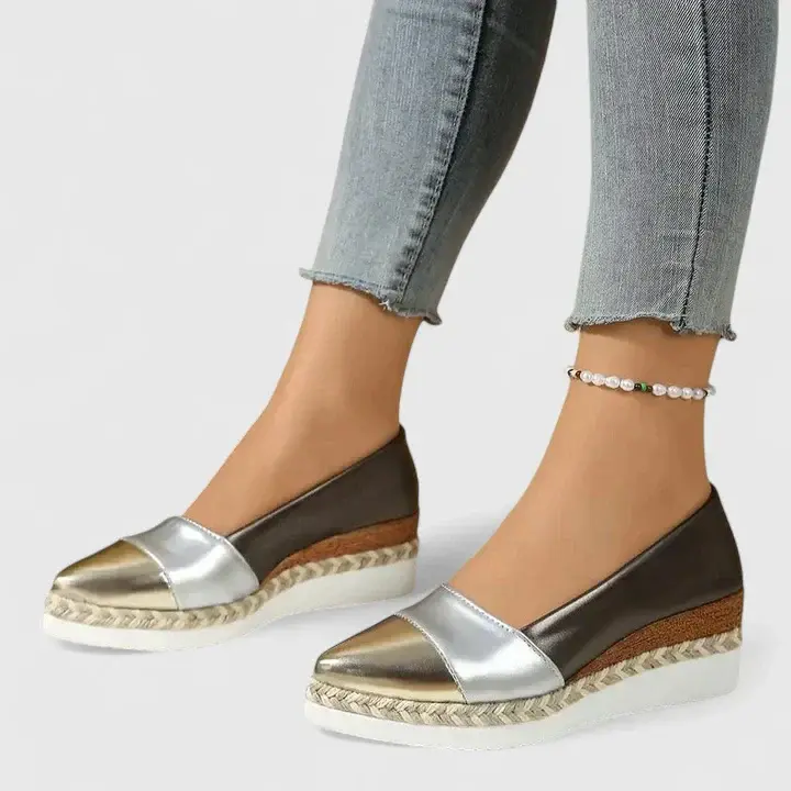 Ivy | Geschlossene Spitze Espadrille-Stil Loafer