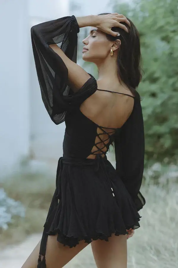 Layla | Verspieltes Mini-Kleid mit Ballonärmeln
