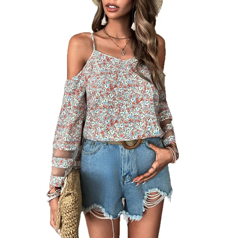 Losse off-shoulder top met print
