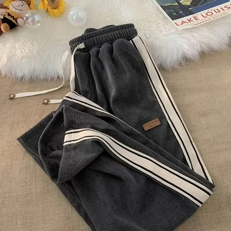 Luxe Wide-Leg Sweatpants