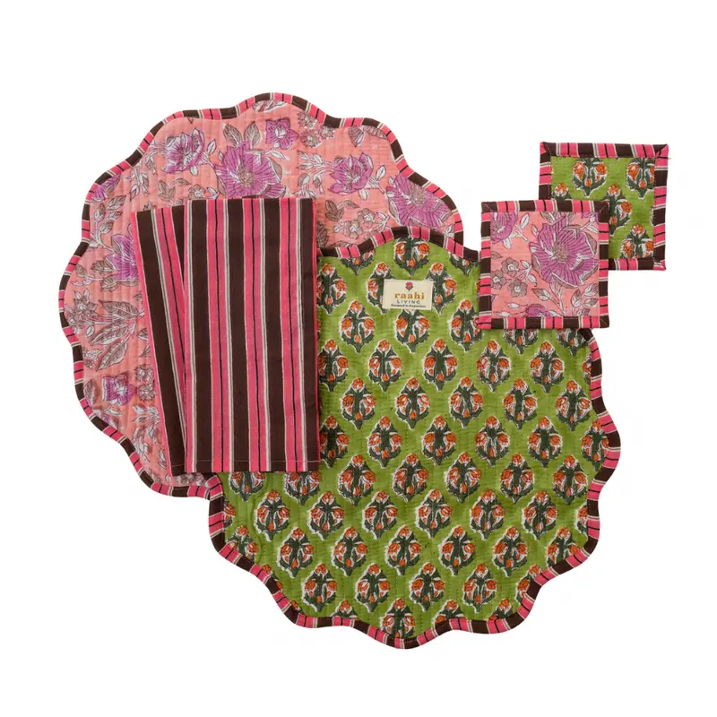 Mala Block Printed Reversible Scalloped Placemat Set
