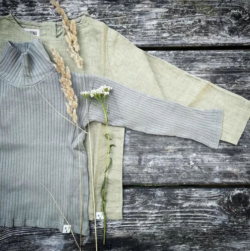 Matona Ribbed Turtleneck - Olive Koltrui