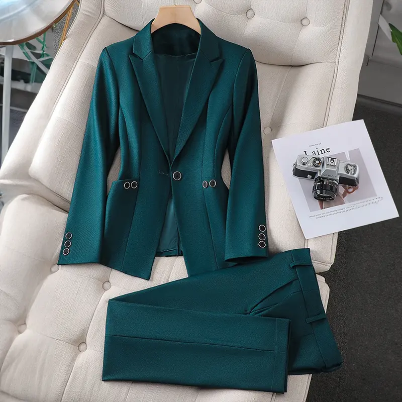Melanie | Elegantes Anzug-Set mit Blazer