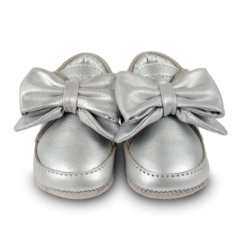 Mileau Sneakers | Silver Grey Metallic Leather