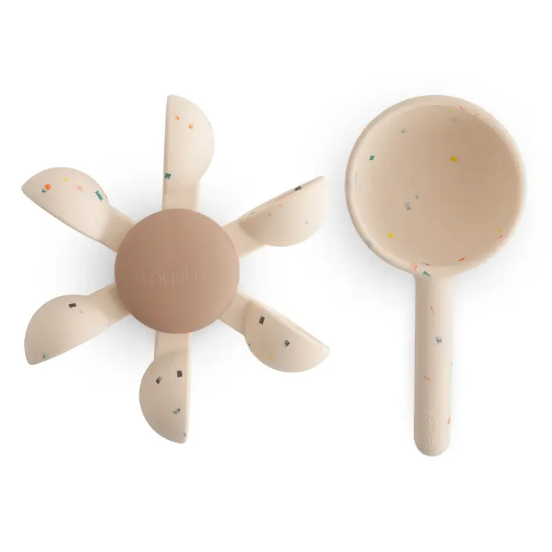 Mushie Bath Toy Water Wheel