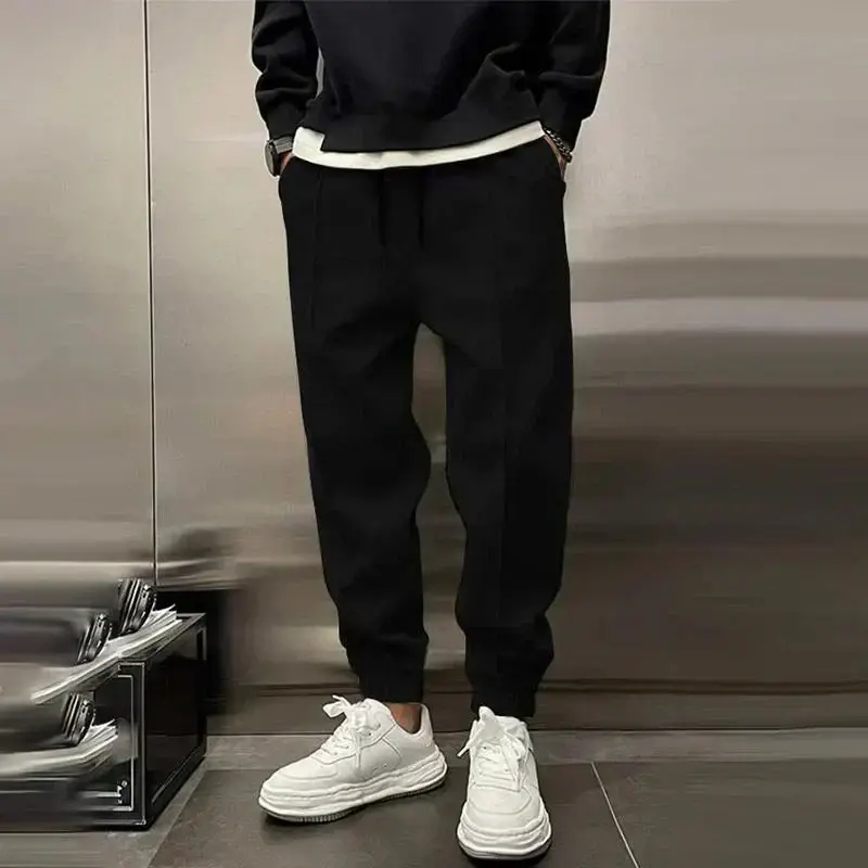 Nico | Sportliche Herren Jogginghose lässig & chic