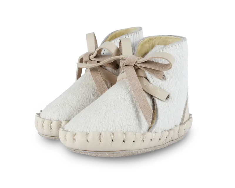 Pina Exclusive Booties | Cream Cow Hair
