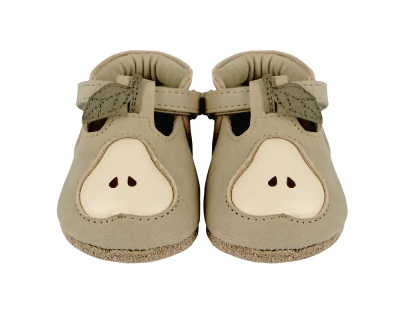Qanoe Shoes | Pear | Taupe Leather