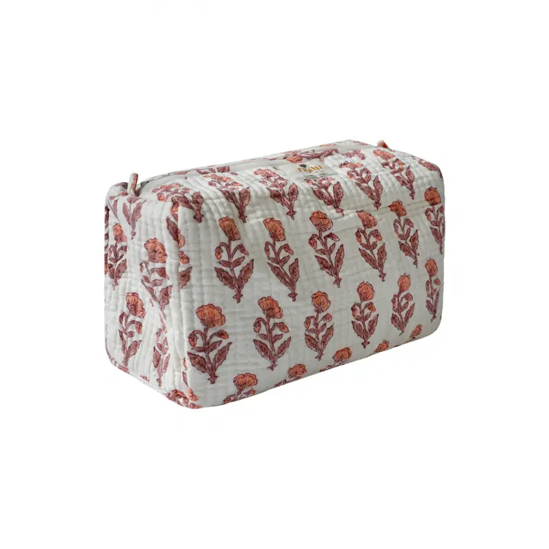Raaya Quilted Washbag