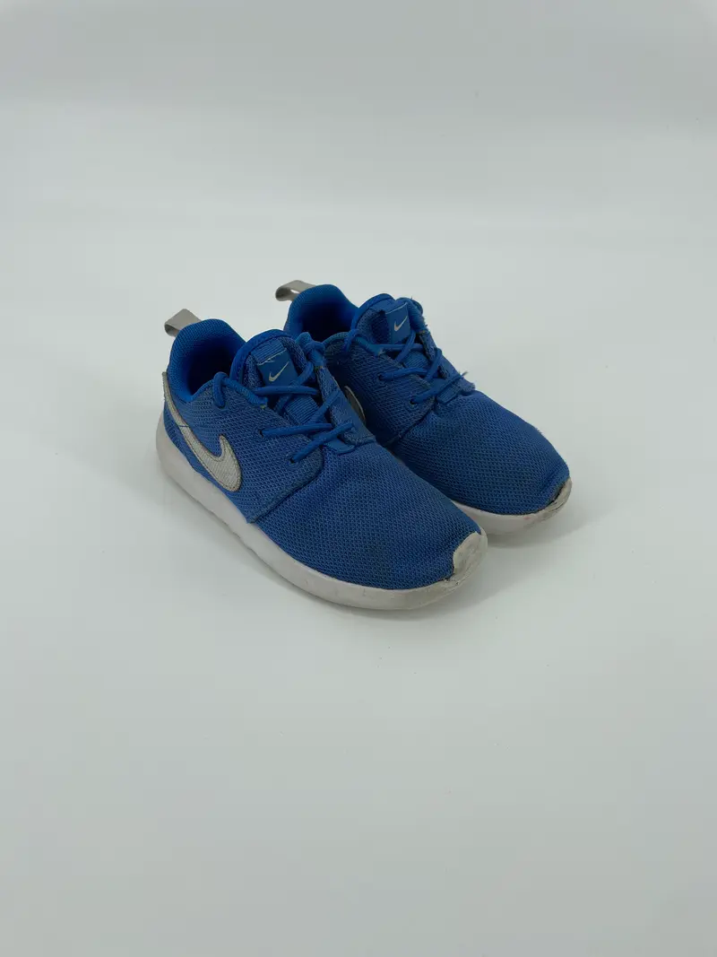 Rosherun Sneakers Blauw Maat 27