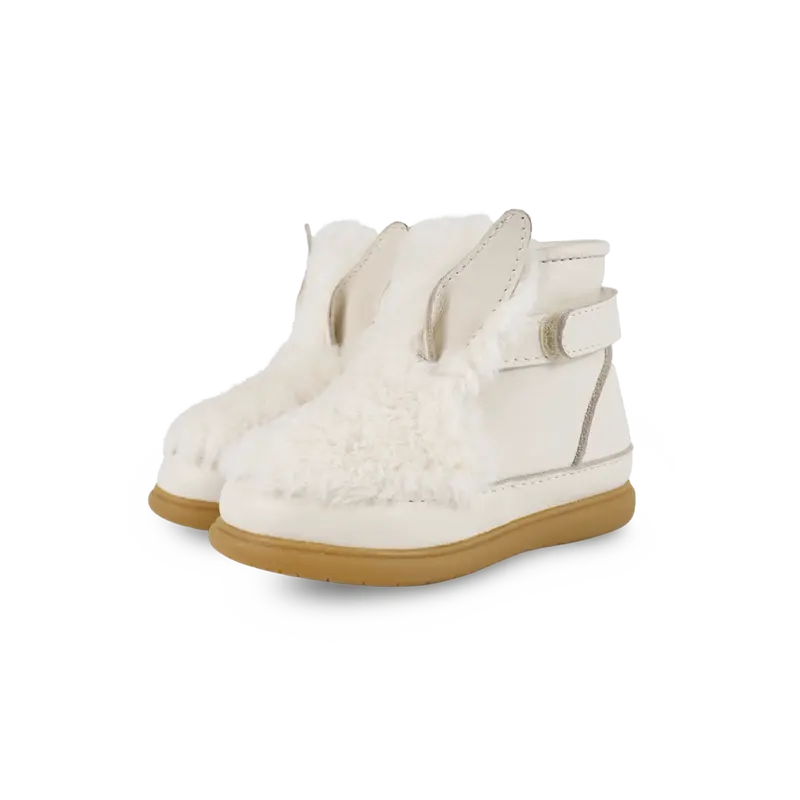Roumi Shoes | Rabbit | Off White Soft Faux Fur
