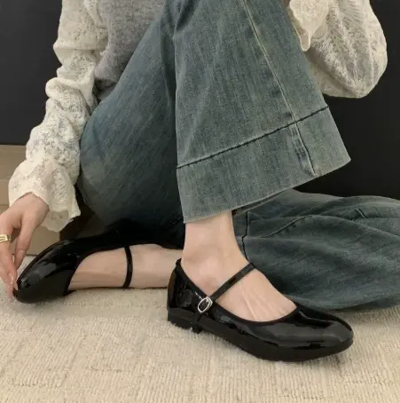 Ruby | Knöchelriemen Blockabsatz Absatzschuhe