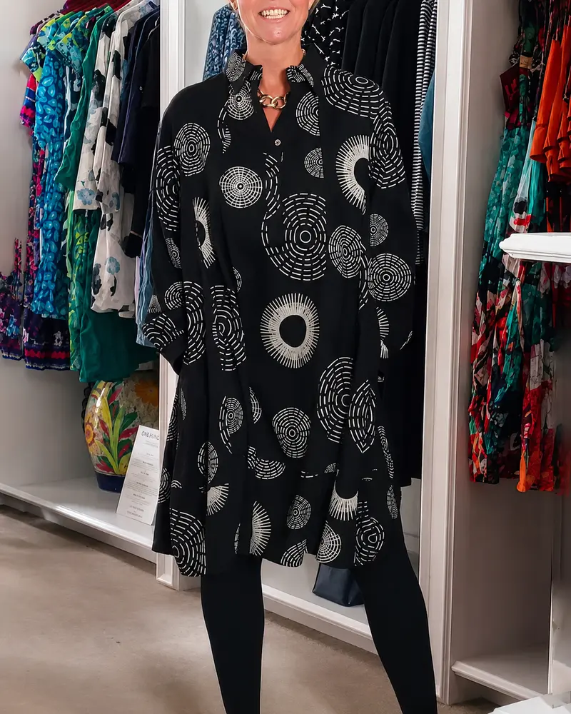 Sharonda - Elegantes Kleid mit entspanntem Schnitt