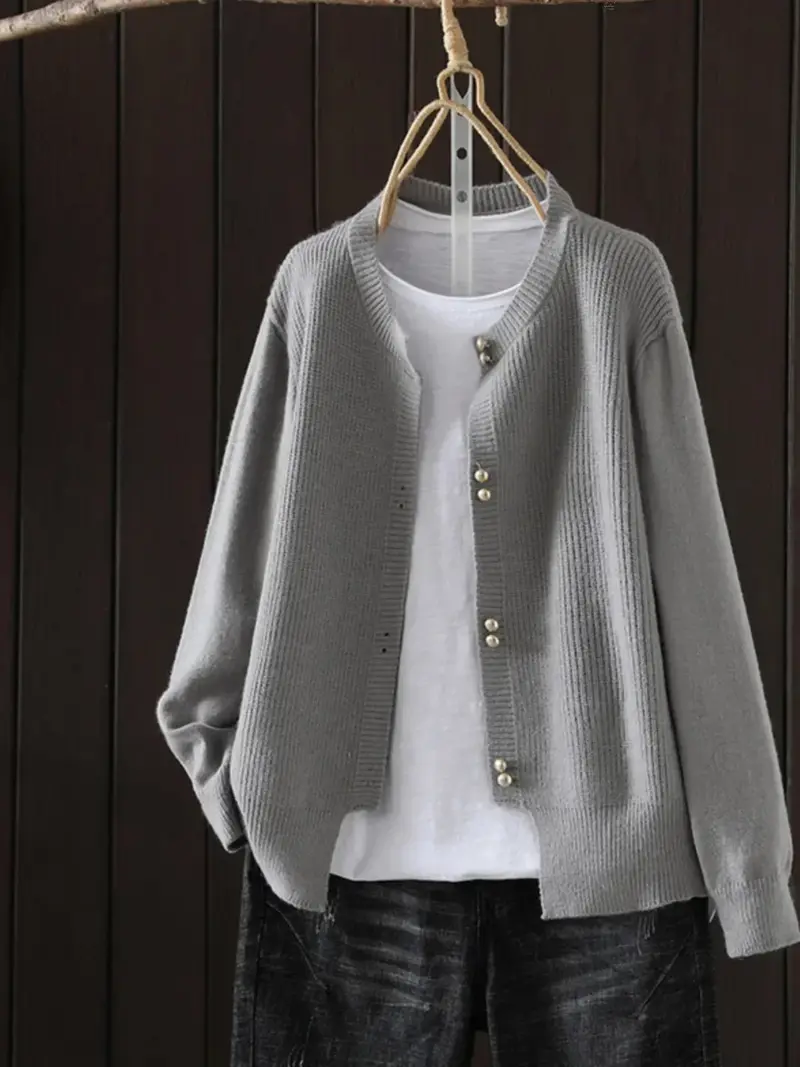Solvara | Damen Strickjacke mit Knöpfen Grau