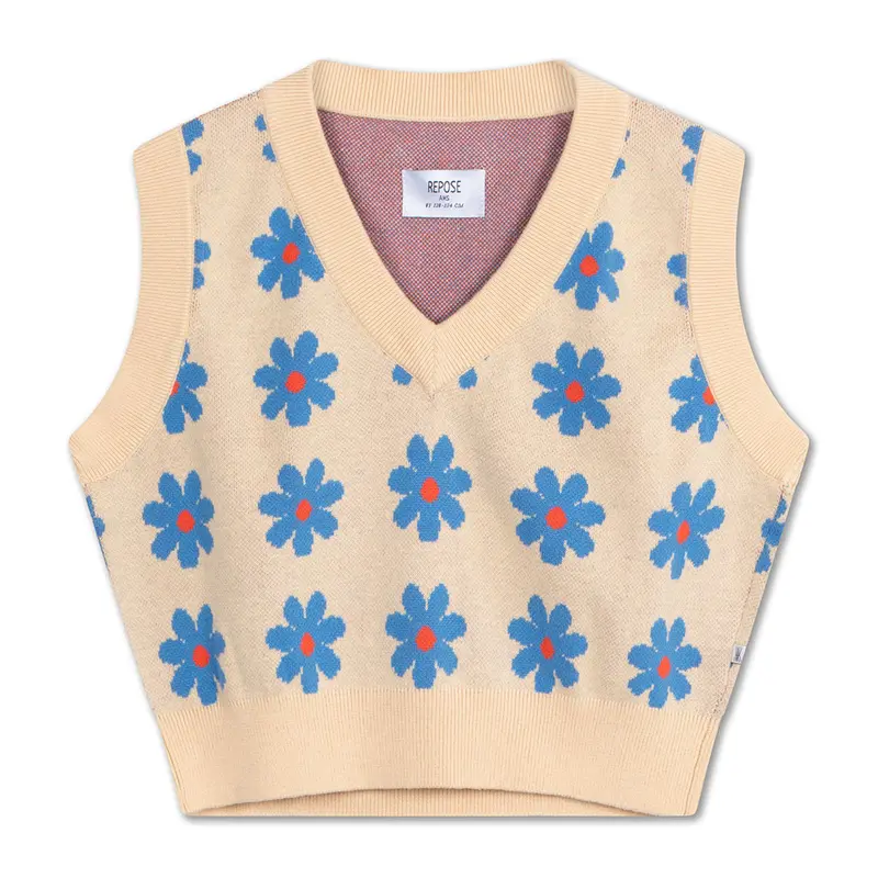Spencer Knit Daisy