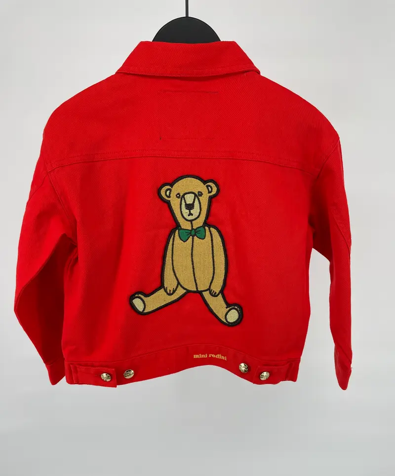 Spijkerjas Rood met Teddybeer Maat 104 / 110