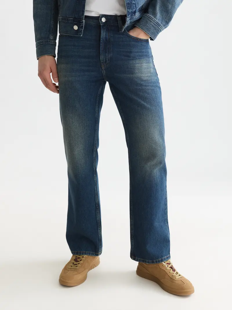 The Beat Flared Fit Jeans