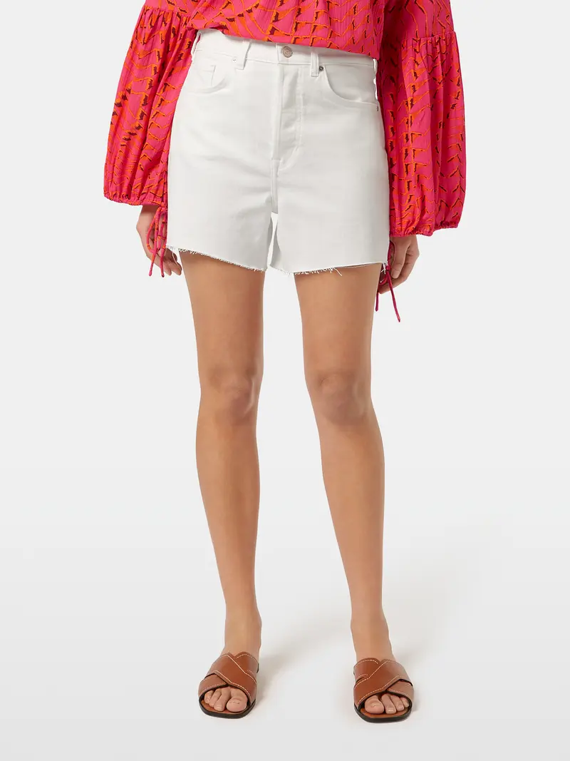 The Ray Cut Off Denim Short | White