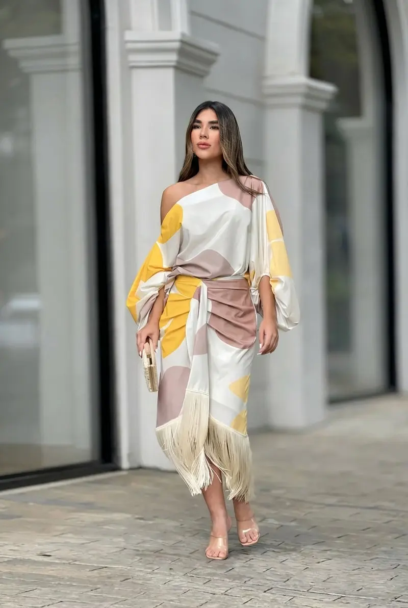 Thisbe | Damen Fransen One-Shoulder Midi Set