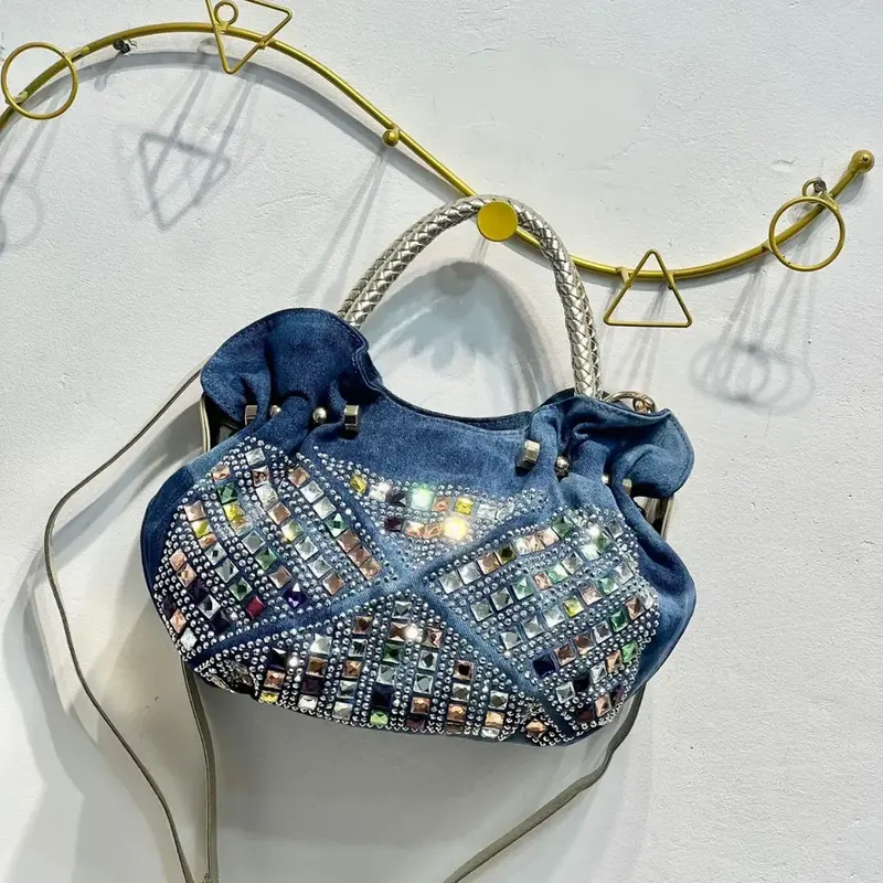 Trendy denim handtas met ingelegd strass-steentjes