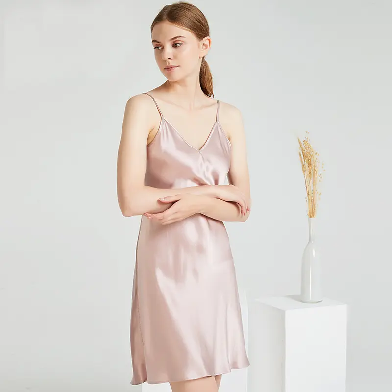 Women's Mulberry Silk V-neck Nightdress